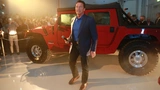 Arnold Schwarzenegger mit elektrischem H1