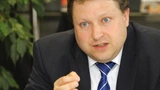 Dr. Lampalzer, Mitsubishi.jpg
