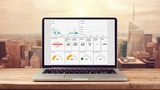 Das Online-Dashboard informiert graphisch über Leistungs- und Strombedarf.