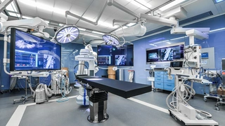 Der Hybrid-OP verbindet Chirurgie und Bildgebung miteinander