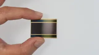 … sondern fast 9.000 Mikrotrommeln, die auf einem Halbleiterchip befestigt sind.