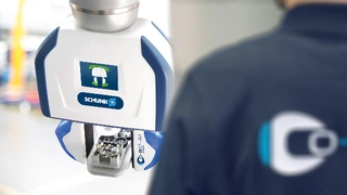Intelligente Greifsysteme: MRK-Greifer mit sensorischer Aura