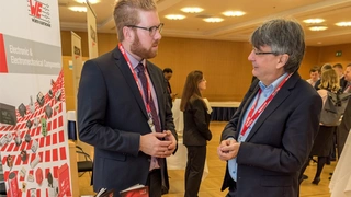 Wireless Congress 2017 - Harald Naumann, Tekmodul, im Gespräch am Würth-Stand.