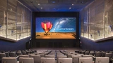 Das Lotte Cinema in Busan (Korea) weihte 2017 eine 10,3 Meter LED-Kinoleinwand von Samsung mit 4K-Auflösung ein.