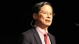Jack Y.C. Sun, CTO von TSMC: »3Dx3D-System-Skalierung muss man sich wie einen Zug vorstellen, bei dem, die erste Lok ‚3D-Skalierung‘ den Zug zieht und als zweite Lok die ‚Heterogene 3D-Systemintegration‘ den Zug schiebt.«