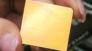 8 Mrd. Transistoren hat IBM im Power9 integriert, gefertigt in einem 14-nm-Prozess.