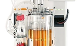 Ideale Bedingungen auf engstem Raum: Der Minifors 2 ist eine eher kleiner Bioreaktor, der hauptsächlich an Hochschulen zum Einsatz kommt.