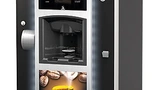 Kaffeeautomat mit Touch-Screen. Über die Oberfläche des 19-Zoll-Bildschirm