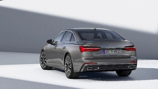 Audi A6 2018 in der Heckansicht
