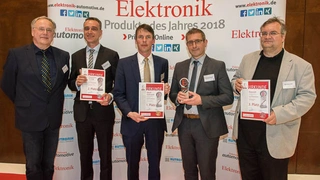 Die Gewinner der Rubrik: Passive Bauelemente: (v.r.n.l.) Wolf-Dieter Roth (Hy-Line Power Components; Dr. Thomas Brander, Matthias Kalmbach (beide Würth Elektronik); Roland Petermann (Petermann-Technik) sowie Redakteur Alfred Goldbacher
