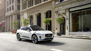 I-Pace von vorne rechts