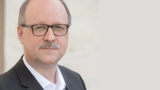 Dr. Walter Rothmund, Osram Opto Semiconductors: »Der Automobilmarkt von heute ist eine Plattform, auf der man einige der wichtigsten Technologie-Trends für die nächsten Jahre erkennen kann. Dazu gehören auch Anwendungen auf Basis von sichtbarem und u