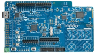 Die PSoC-BLE-dev-Platine wird über das USB-C-Interface mit der nötigen Energie versorgt