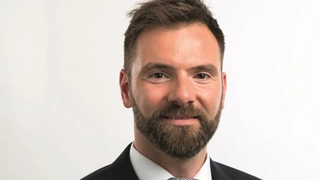 Holger Hummel führt das Unternehmen als Vorstandsvorsitzender in dritter Generation.