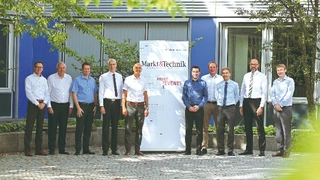 Die Teilnehmer des Forums Stefan Bergstein, Key Account Manager, Emtron electronic Markus Bicker, Geschäftsführer, Bicker Elektronik Lars Bochmann, Geschäftsführer, M+R Multitronik Jens Egbers, Manager FAE-Team, MEV Elektronik Service Andreas Hanause