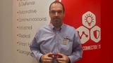 Lucio di Jasio, Business Development Manager bei Microchip am Electronica-Messestand.