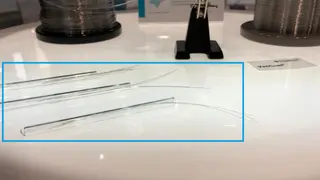 Filigraner wurde es dagegen am Compamed-Stand von Raumedic.