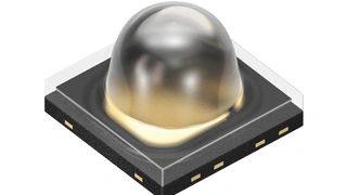 Osram Opto Semiconductors erweitert sein Oslon-Black-Portfolio um eine Infrarot-LED mit engerem Abstrahlwinkel von ±25° und einer Strahlstärke von 730 W/sr. Die neue IRED bietet bei 1 Ampere Strom eine optische Leistung von 0,8 W. Ihre Wellenlänge vo