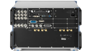 R&S ZNA43 von Rohde & Schwarz, Rückseite.
