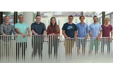 Das achtköpfige Team Heatshockers spürt mit dem elektronischen Point-of-Care-Gerät den Krebs frühzeitig auf