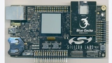 Das Blue-Gecko-Funkmodul von Silicon Labs wird mit einem Mainboard betrieben