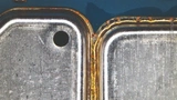 Links: Originalblech ohne Rework, rechts: durch Rework getauchtes Blech