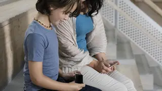 Für Patienten, die ihre Blutzuckerwerte mittels konventioneller Insulintherapie nicht genügend in den Griff bekommen, können von einer Insulinpumpentherapie profitieren. Die Geräte eignen sich aber auch sehr gut für Kinder sowie für werdende Mütter m
