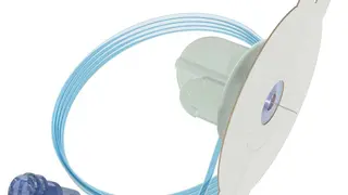 Die »mylife YpsoPump« wird mit einem Infusionsset verwendet. Dieses besteht aus einem Schlauch, einem Adapter (verbindet den Infusionsset mit der Pumpe), der Kanülenbasis mit Pflaster (zur Befestigung an der Haut), der Schlauchkappe (verbindet Schlau
