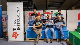 Oben von links nach rechts: Jan Gallas, Anthony Berthet, Elisabeth Pfeiffer und Andreas Hauptfleisch. Unten von links nach rechts: Kostas Aslanidis, Lukas Badura und Mario Mlynek.