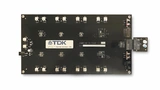 Bild 9. Ein Beispiel für das TDK Power Strip Design Board, acht Ausgangs-µPOL-Einheiten mit Sequenzerboard.
