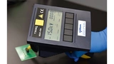 ESD-Test mit einer Prüfspannung von 15 kV.