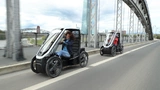 Das Pedelec Bio-Hybrid wird aus einer Kombination von Muskelkraft und Elektromotor angetrieben und darf führerscheinfrei auf Radwegen betrieben werden.