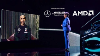 Wenn es um High-Performance-Computing geht setzt das Formel-1-Team von Mercedes-AMG Petronas auf AMD-Prozessoren: Su im Gespräch mit dem 7-fachen Weltmeister Lewis Hamilton.