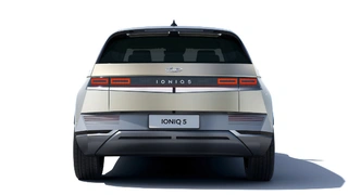 Die Lichtsignatur des Ioniq 5 ist unverwechselbar.
