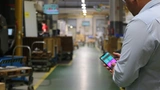 Bei Apps, die direkt für Mobilgeräte in der Produktion gedacht sind, kommt es auf einfache Bedienbarkeit an.