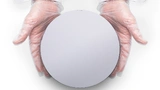 In May, IQE presented the world's first 200 mm diameter Epi wafers for the production of VCSELs. This will pave the way for new foundry partnerships, including with foundries that manufacture on the basis of silicon wafers. 