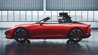 Der rein elektrische Sportwagen ist eine Hommage an beliebte Roadster aus der Vergangenheit von MG.