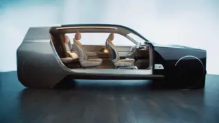 Das Konzept spiegelt die Innovationskraft von Hella und Faurecia in einem gemeinsamen Ausstellungsstück wider: von innovativen Innenraumkonzepten über Innen- und Außenbeleuchtung bis hin zu Elektronik. 
