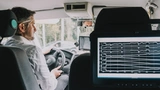 Mit mobiler EEG-Messung erfassen die Forschenden Aufmerksamkeitsveränderungen, wo sie entstehen: