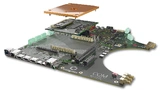 Mit standardisierten Computer-on-Modules lassen sich auch Customized Designs jederzeit mit neuen Technologien aufrüsten. Dank einer exakt spezifizierten Bauhöhe stellt auch die Kühlung in komplett geschlossenen Systemen kein Problem dar