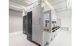 Das »EVG880 LayerRelease«-System bietet eine zweifache Durchsatzsteigerung im Vergleich zur vorherigen Produktgeneration und macht Glasträger überflüssig