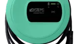 E-Systems_Wallbox_front_Kabelaufgerollt_kontron-gruen.png