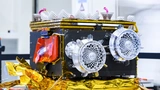 Das Flugmodell des Rovers Idefix kurz vor dem Transport zu JAXA