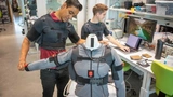A soft robotic shirt form Harvard University should help ALS- und other Neuro Patients to better move and go.