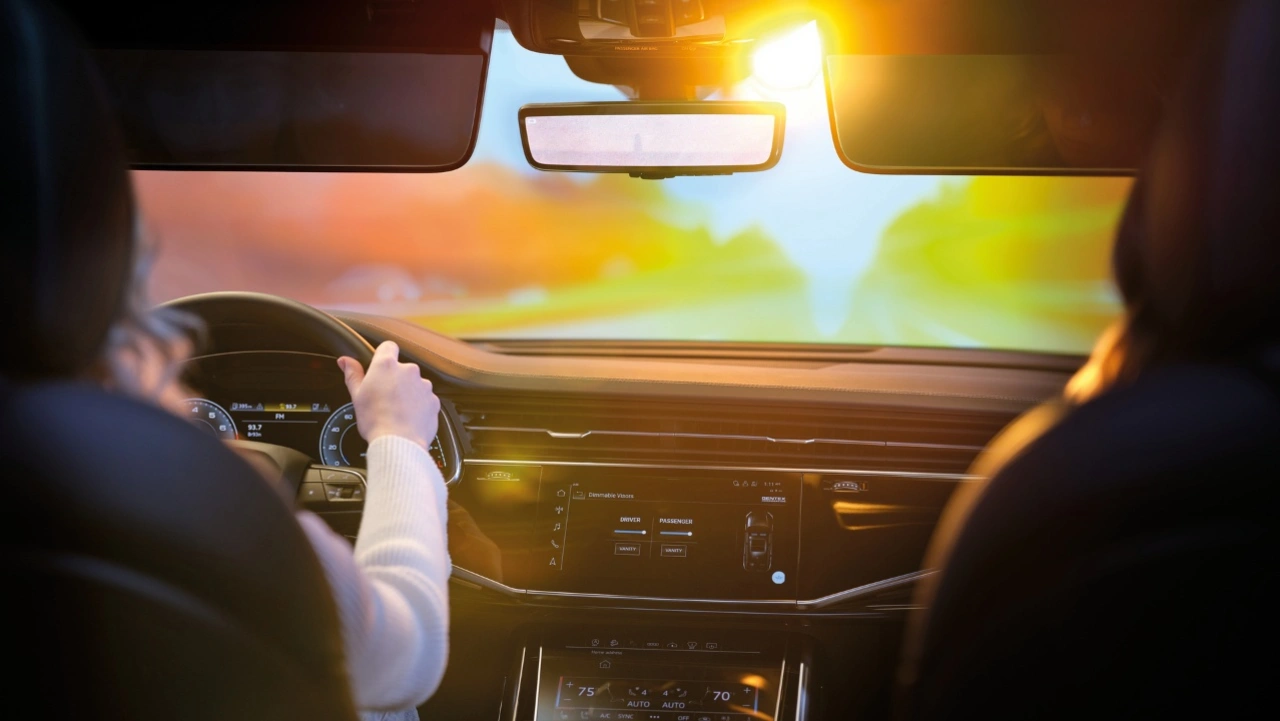 tief stehende Sonne Blendung im Auto tief stehende Sonne Blendung im Auto