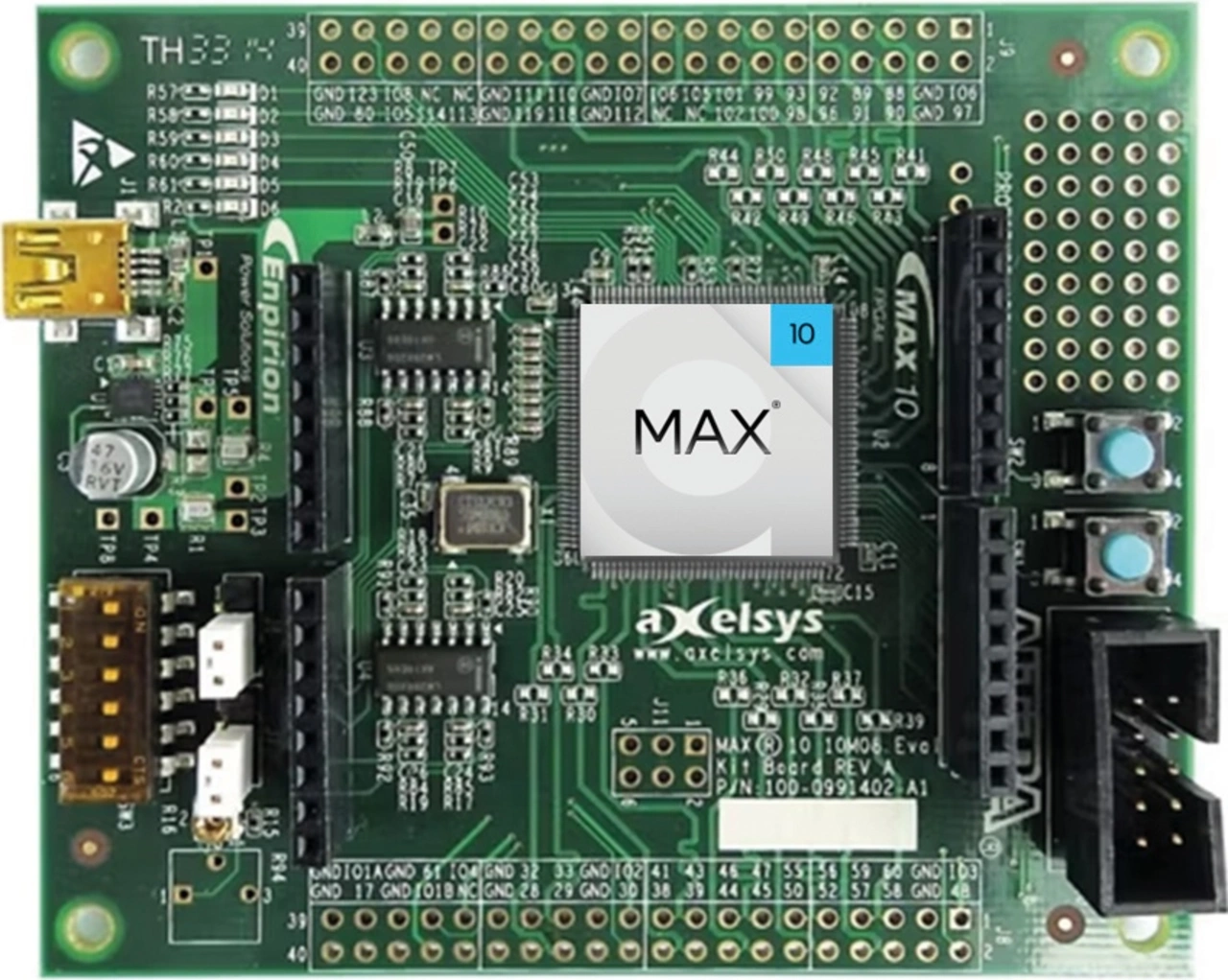 Bild 3. Das MAX-10-FPGA-Evaluierungsboard EK-10M08E144 bietet einfachen Zugang zu den wichtigsten I/Os.  Bild 3. Das MAX-10-FPGA-Evaluierungsboard EK-10M08E144 bietet einfachen Zugang zu den wichtigsten I/Os.